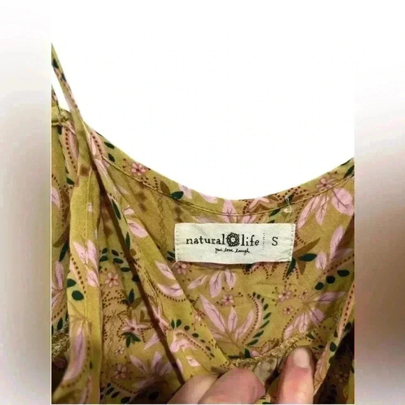 Floral Green Jumpsuit - Picture 3 of 10